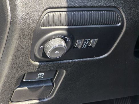 Used 2025 Jeep Wagoneer Series II w/ Premium Group I AWD/4WD image 41