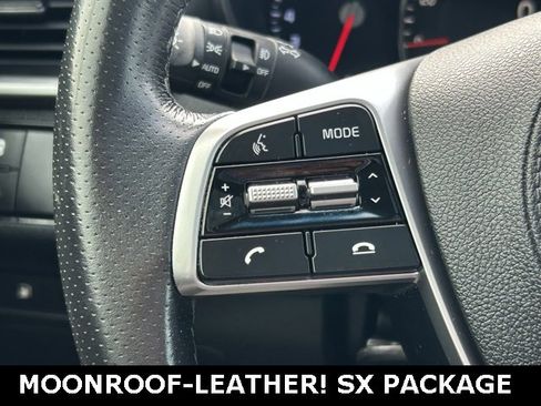 Used 2020 Kia Sorento SX image 23