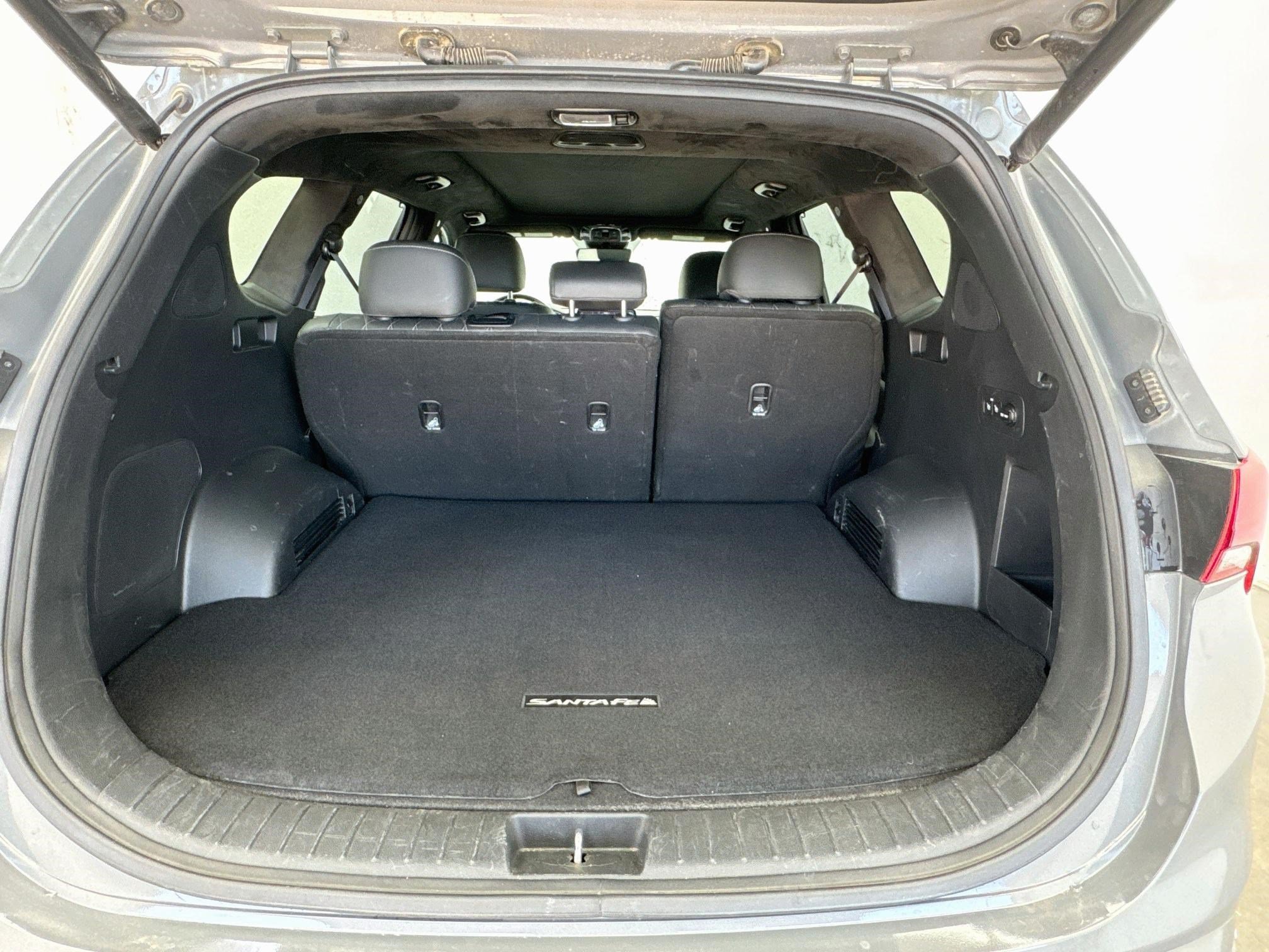 Used 2023 Hyundai Santa Fe Calligraphy FWD image 19