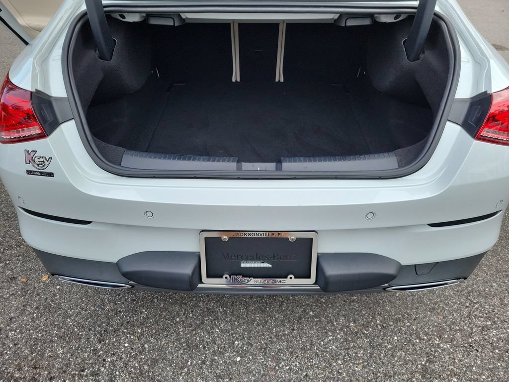 Used 2021 Mercedes-Benz CLA 250 w/ Driver Assistance Package image 9