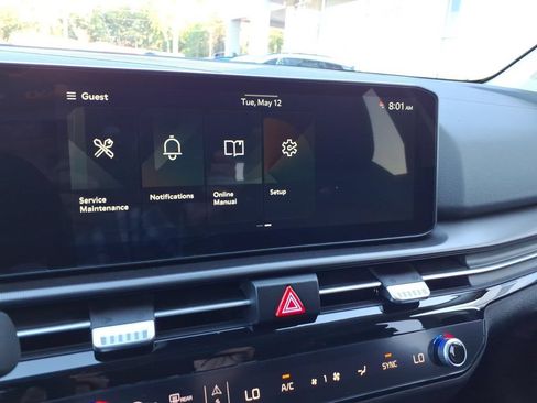New 2026 Kia Sportage EX FWD image 17