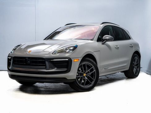 New 2026 Porsche Macan Turbo image 1