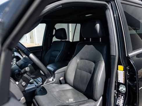 Used 2020 Toyota Land Cruiser Heritage Edition AWD/4WD image 35