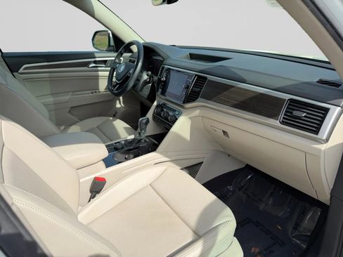 Used 2019 Volkswagen Atlas SEL AWD/4WD image 36