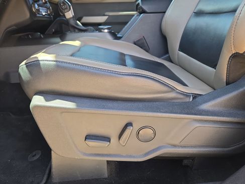 Used 2023 Ford Bronco Wildtrak AWD/4WD image 17