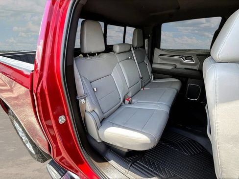 Used 2023 Chevrolet Silverado 1500 LTZ AWD/4WD image 28