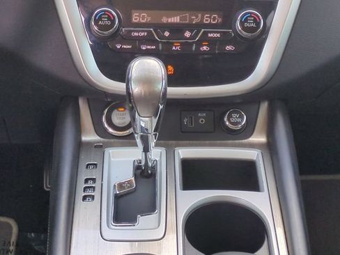 Used 2018 Nissan Murano SL w/ Moonroof Package FWD image 20