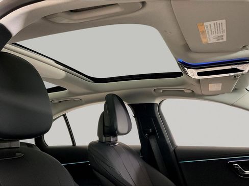 Certified 2026 Mercedes-Benz E 350 4MATIC Sedan image 27