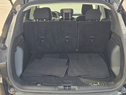 Used 2022 Ford Escape SE image 12
