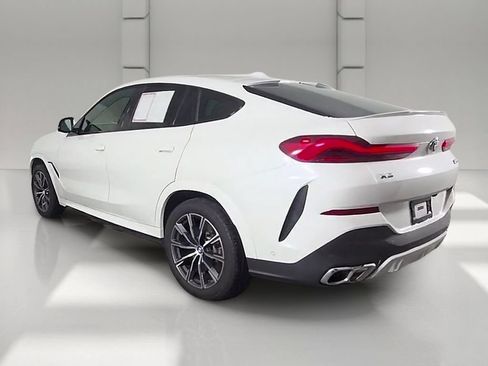 Used 2026 BMW X6 M60i AWD/4WD image 44