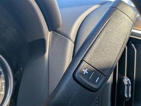 Used 2022 Chevrolet Silverado 1500 High Country w/ Z71 Off-Road Package image 27