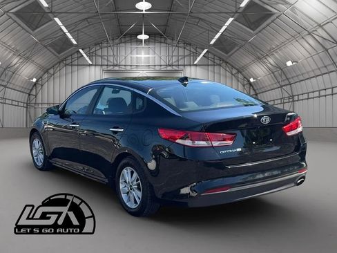Used 2018 Kia Optima LX w/ Convenience Package FWD image 5