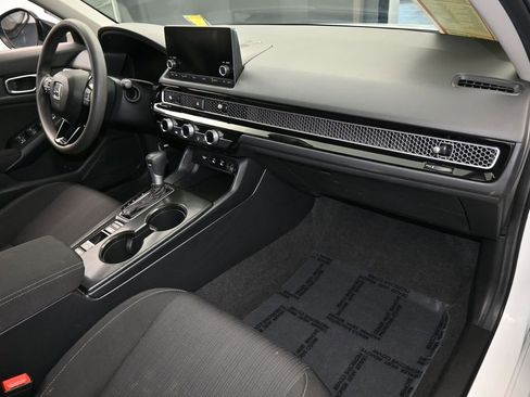 Used 2025 Honda Civic LX image 42