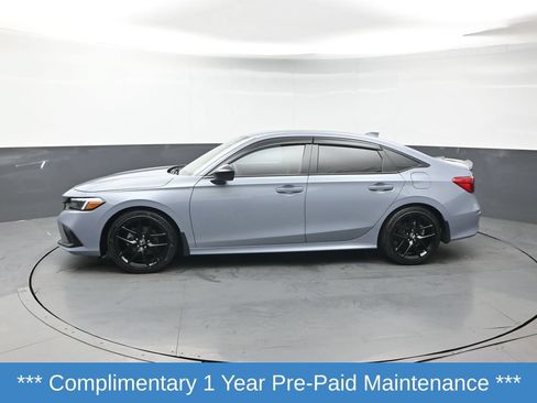 Used 2024 Honda Civic Sport image 2