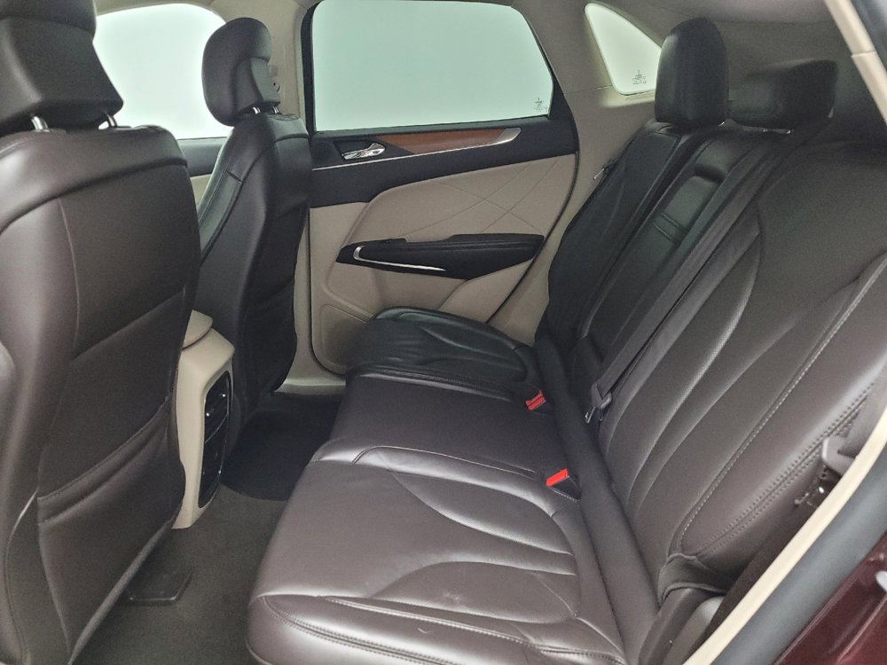 Used 2019 Lincoln MKC Select w/ Select Plus Package AWD/4WD image 18
