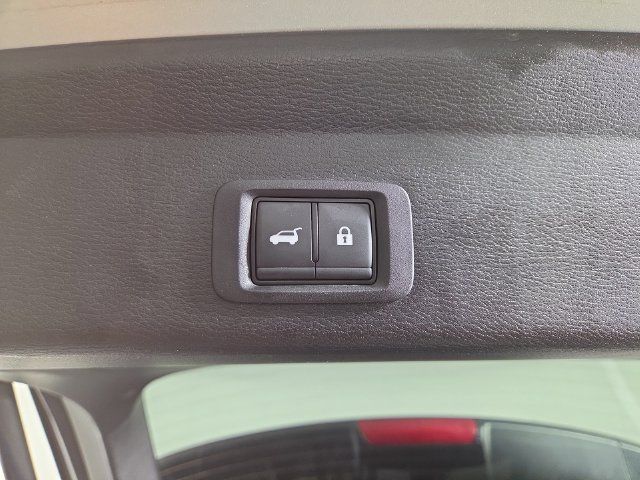 Used 2024 Mitsubishi Outlander SE AWD/4WD image 31
