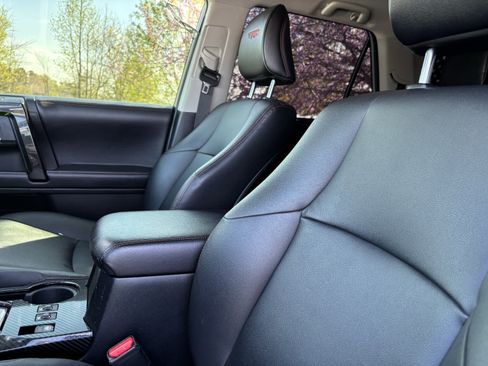 Used 2017 Toyota 4Runner TRD Pro image 17