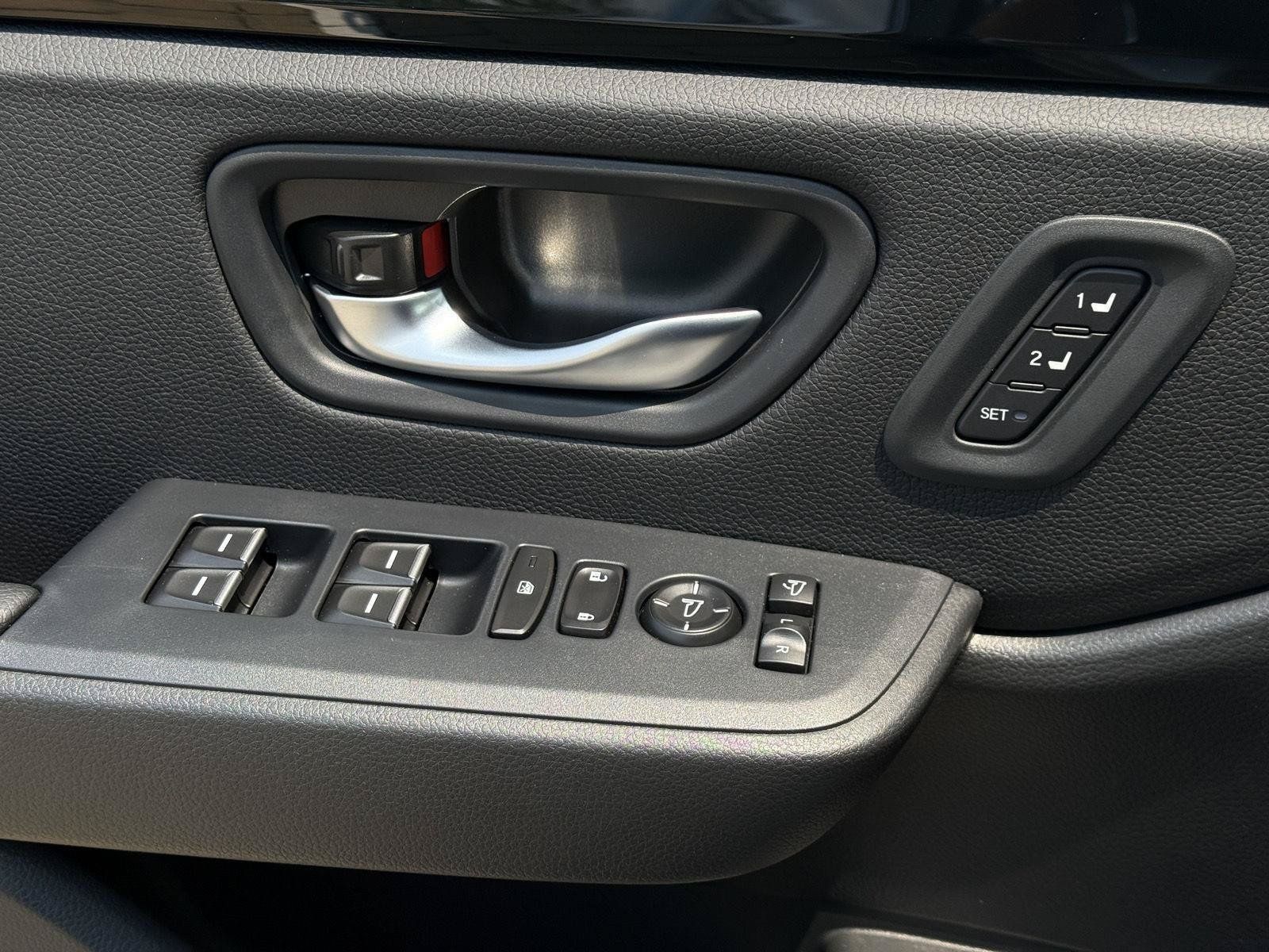 Certified 2026 Honda Pilot TrailSport image 10