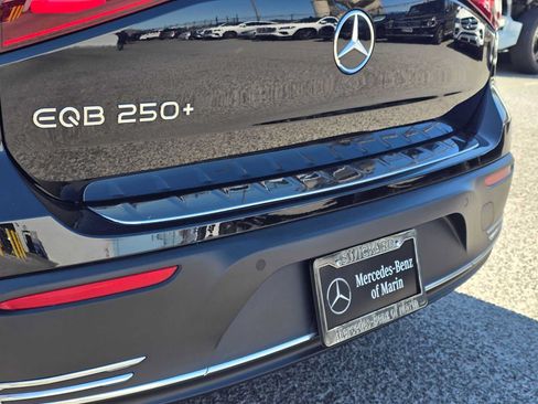 Used 2024 Mercedes-Benz EQB 250+ image 13