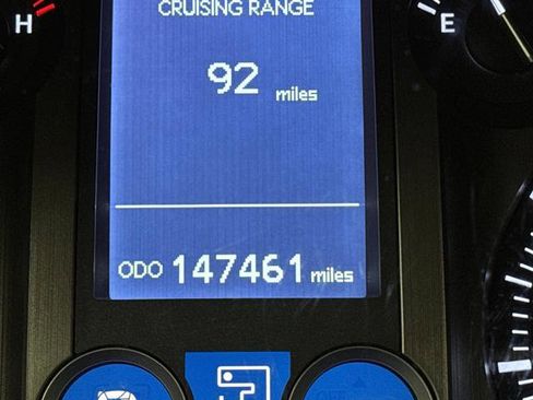 Used 2016 Lexus GX 460 w/ Premium Package image 6