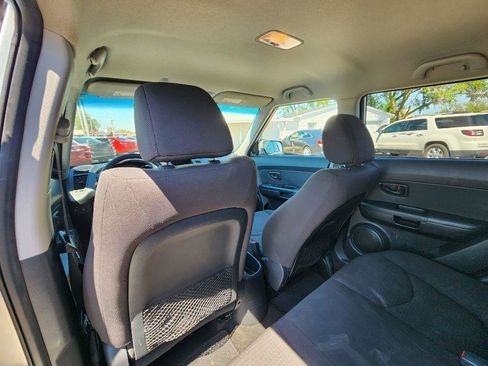 Used 2012 Kia Soul image 18