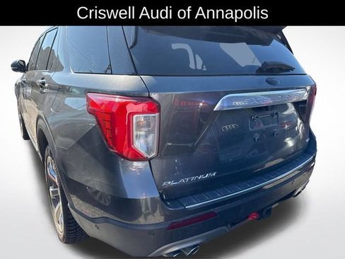 Used 2020 Ford Explorer Platinum w/ Premium Technology Package AWD/4WD image 3
