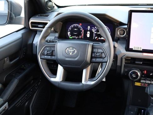 New 2025 Toyota 4Runner Trailhunter image 25