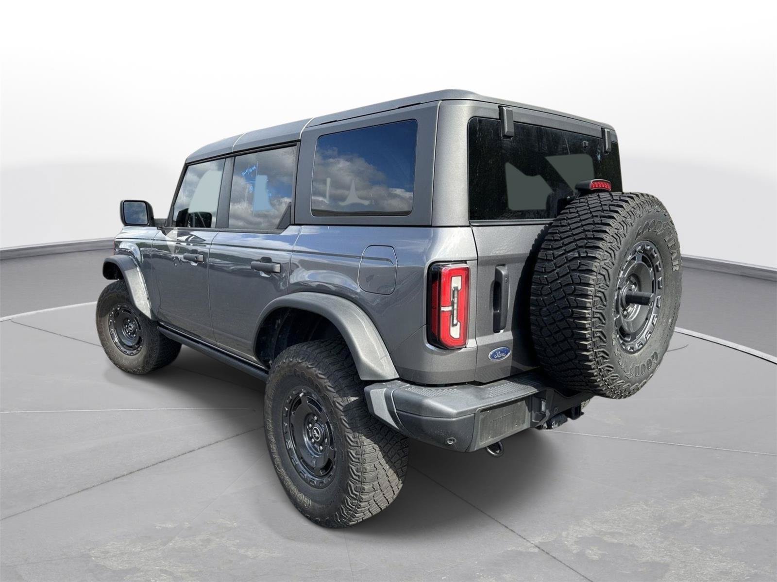 Used 2024 Ford Bronco Everglades AWD/4WD image 8