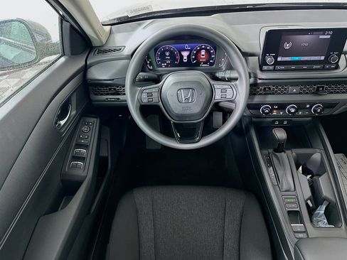 Used 2025 Honda Accord LX image 15