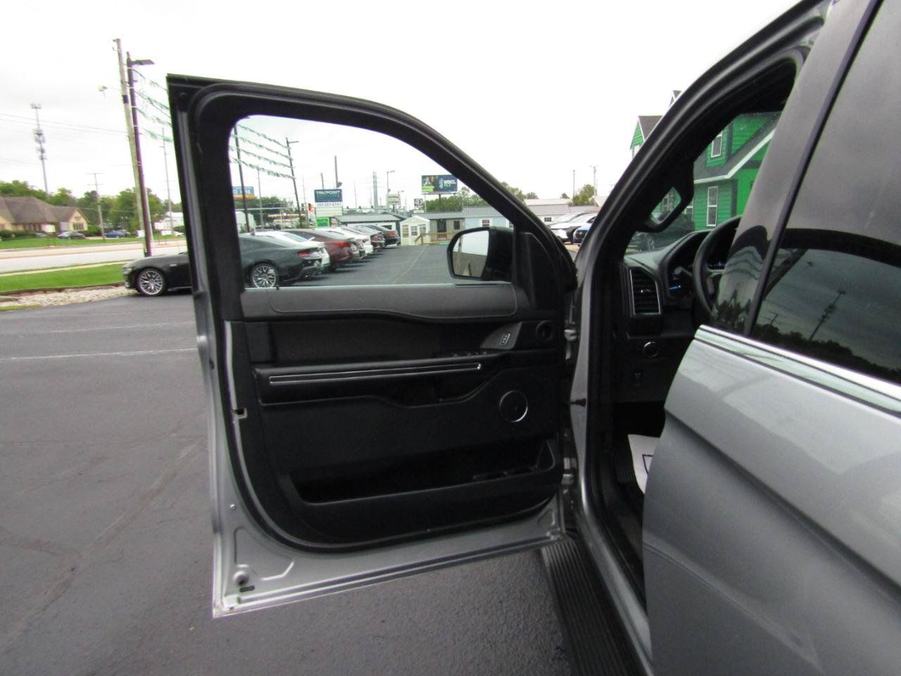Used 2021 Ford Expedition XL RWD image 10