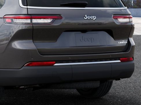 New 2026 Jeep Grand Cherokee L Limited image 13