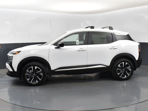 New 2026 Nissan Kicks SV w/ SV Premium Package image 4