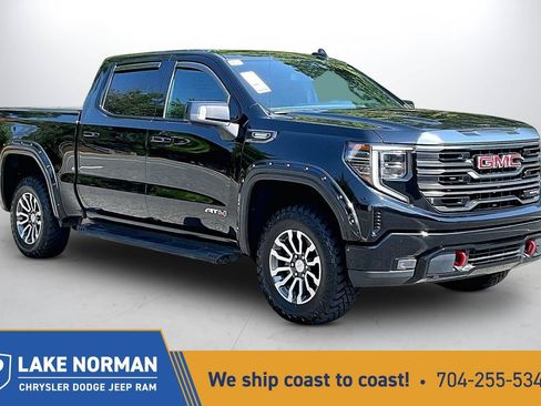 Used 2022 GMC Sierra 1500 AT4 AWD/4WD image 1