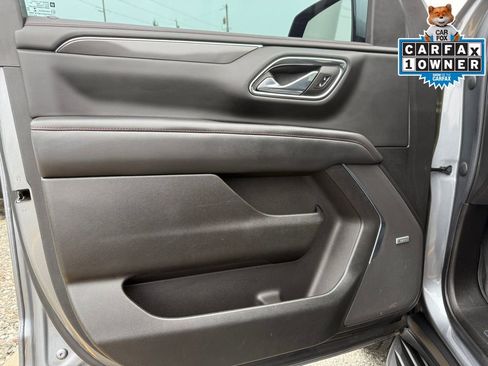 Used 2021 Chevrolet Tahoe RST image 13