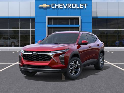 New 2026 Chevrolet Trax LT w/ Driver Confidence Package image 6