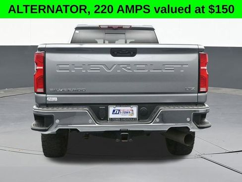 Used 2025 Chevrolet Silverado 2500 LTZ w/ LTZ Plus Package image 12