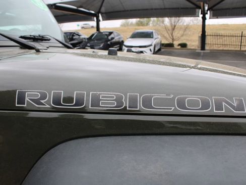 Used 2015 Jeep Wrangler Unlimited Rubicon w/ Connectivity Group image 56