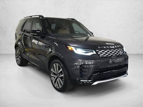 New 2026 Land Rover Discovery Limited Edition AWD/4WD image 3