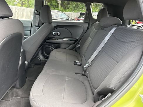 Used 2015 Kia Soul ! w/ Sun & Sound Package FWD image 11