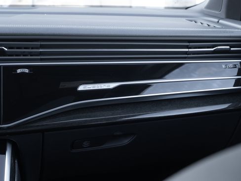 New 2026 Audi Q7 3.0T Premium Plus image 15