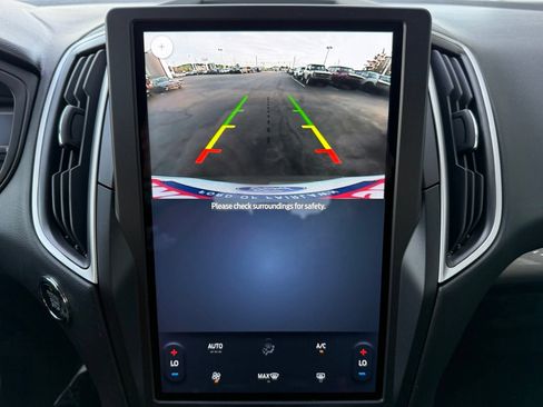 Used 2024 Ford Edge SE AWD/4WD image 40