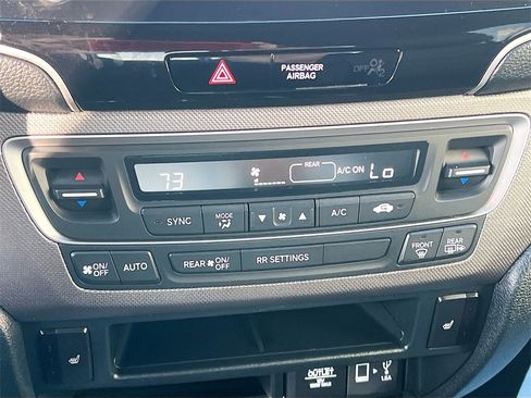 Used 2023 Honda Ridgeline RTL-E image 16