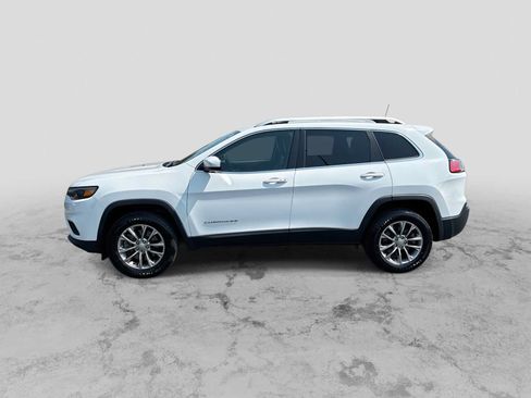 Used 2019 Jeep Cherokee Latitude Plus AWD/4WD image 5