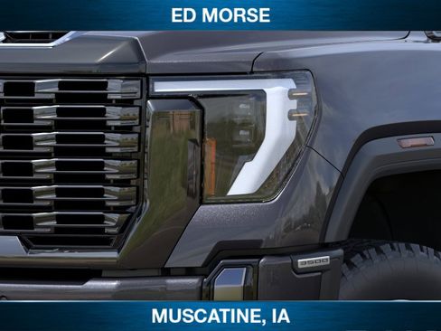 New 2026 GMC Sierra 3500 Denali Ultimate AWD/4WD image 10
