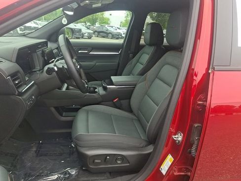 Used 2026 GMC Terrain AT4 w/ Convenience Package III AWD/4WD image 2