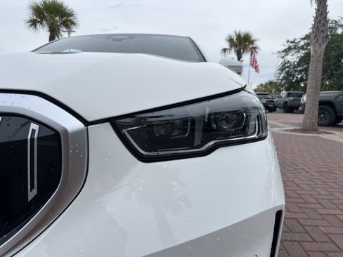 Used 2025 BMW 530i image 6