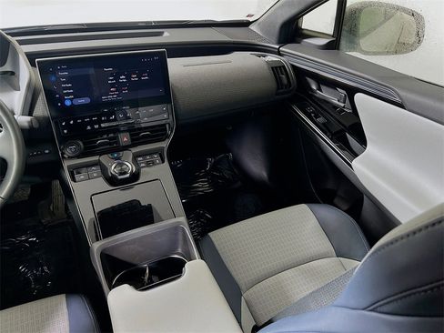 Used 2023 Subaru Solterra AWD image 22