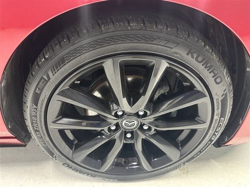 Used 2019 MAZDA MAZDA3 AWD Hatchback w/ Premium Pkg image 14