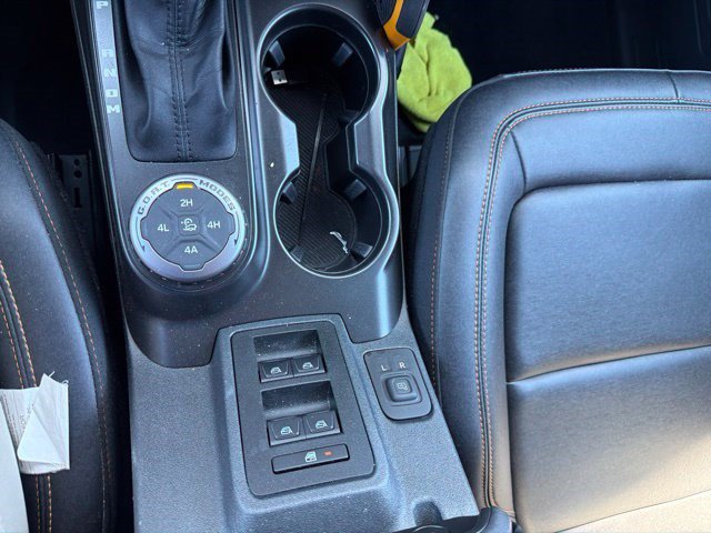 Used 2023 Ford Bronco Badlands w/ Sasquatch Package AWD/4WD image 42