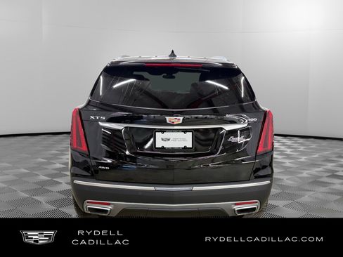 Used 2022 Cadillac XT5 Premium Luxury AWD/4WD image 4